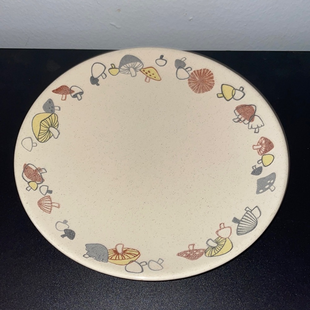 MCM Franciscan Woodlore Gladding Mcbean 8 Inch Plate